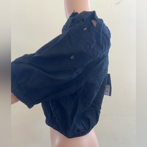 Women's Openword Puff
Elbow Sleeve - Picture 4 of 9